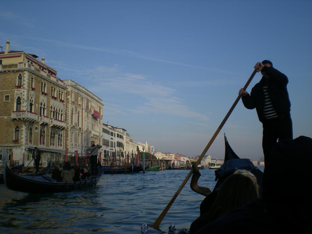 Ai Sognatori Acomodação com café da manhã Veneza Quarto foto