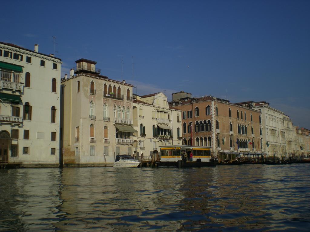 Ai Sognatori Acomodação com café da manhã Veneza Quarto foto